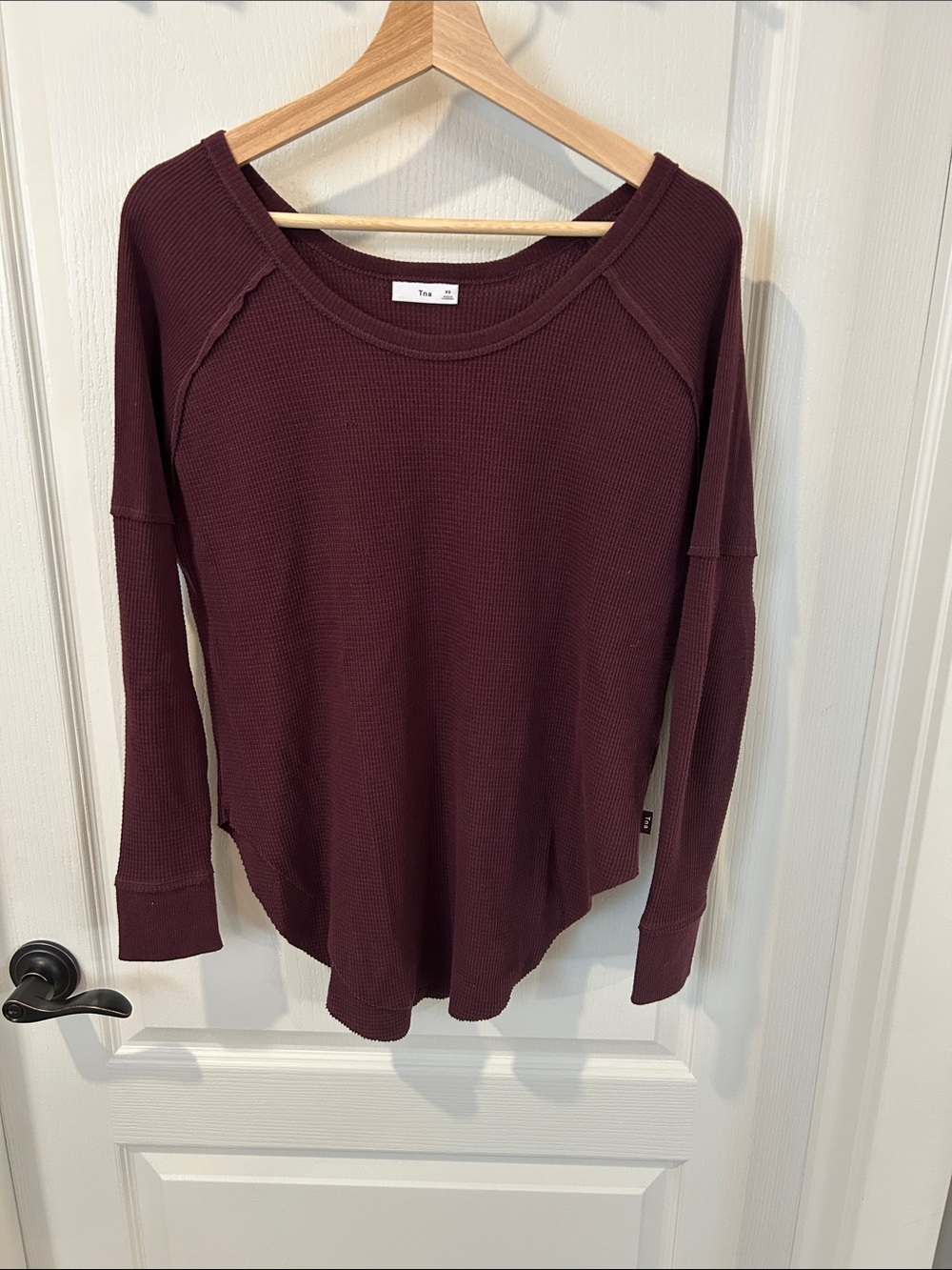 TNA Women's Long-Sleeve Waffle Top - Burgundy